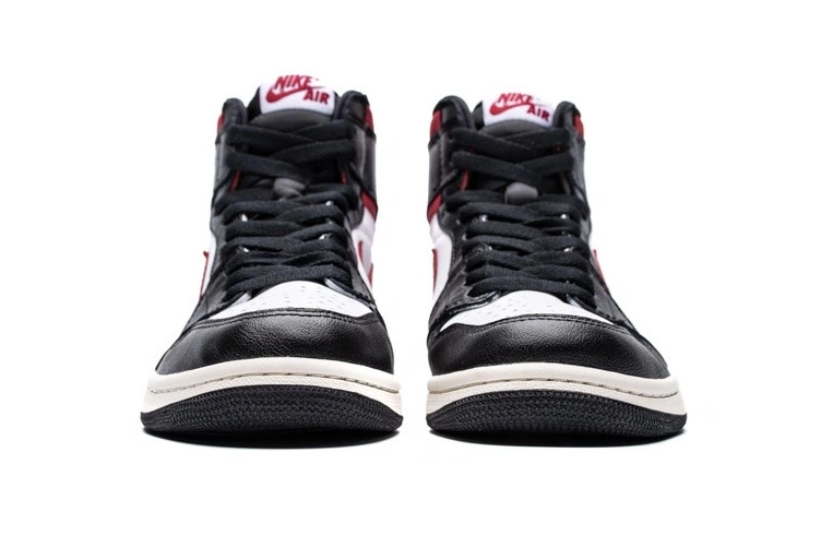 Retro High Jordan Red 555088-061 Gym Black  1 1101